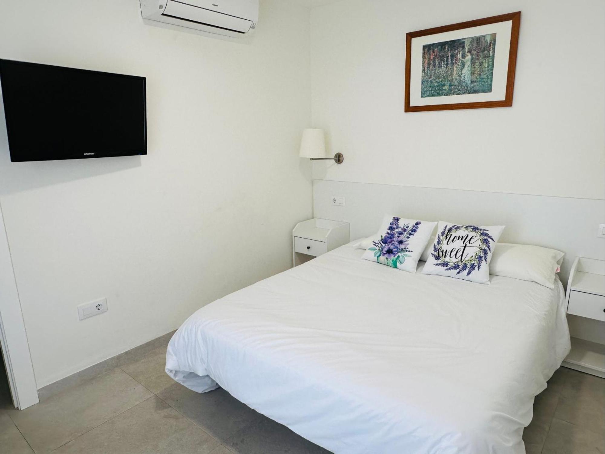 Apartamentos Turisticos Victoria Almuñécar Eksteriør billede